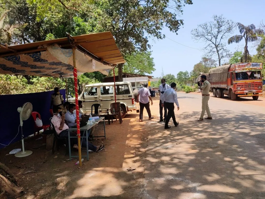 पत्रादेवी-बांदा सीमा खुली करा