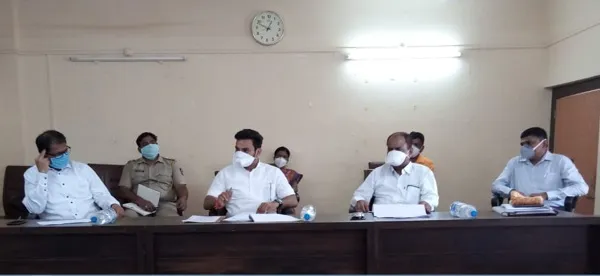 आरोग्य विभागासाठी साहित्य मिळवून देण्यात येईल : खासदार माने