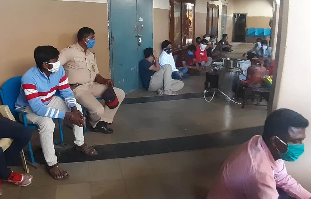 गडहिंग्लजला चित्रपटगृहात जुगार खेळणाऱ्यांवर कारवाई