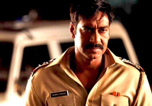 ‘आपण फक्त हाक द्या, मी येतोच..’ : अजय देवगणचे ट्विट