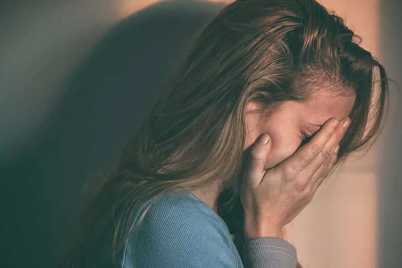 मैत्री टिकत नाही !