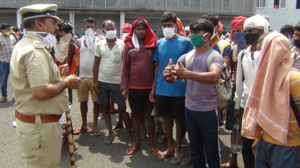 म्हापशात क्वारंटाईन असणाऱया परप्रांतियांचा गोंधळ