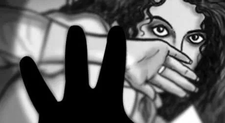 कोल्हापूर : विशाळगड येथे अल्पवयीन मुलीवर लैंगिक अत्याचार, दोघा संशयितांना अटक