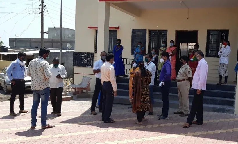 सांगली : आंबेगावात कोरोना बाधित रुग्ण, संपूर्ण गाव बंद