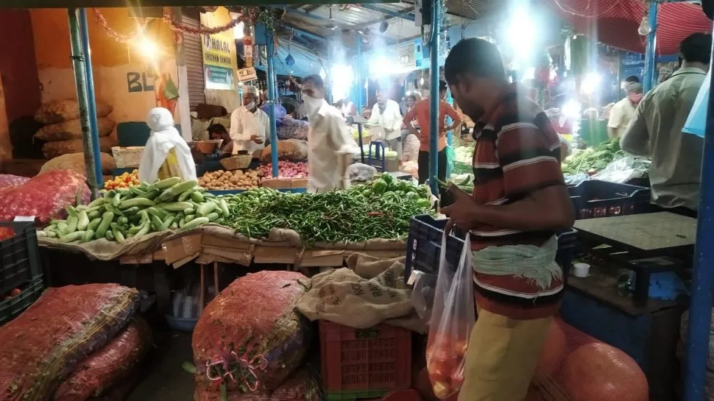 गांधी मार्केट, न्यू मार्केट सुरू झाल्याने ग्राहकांची सोय