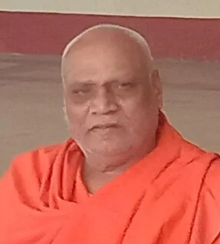 होसूर येथे मठाधिशांवर कोयत्याने हल्ला