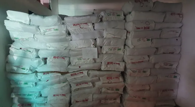 बार्शीत 347 पोती तंबाखू सील