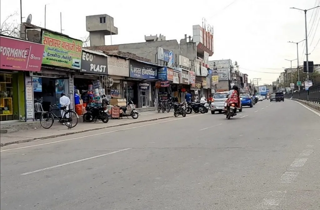 लॉकडाऊन 5.0 : महाराष्ट्रात हॉटेल्स, मॉल्सवरील निर्बंध कायम