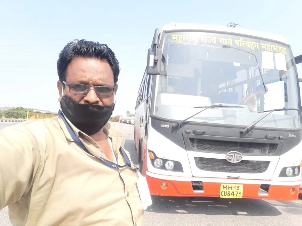 बांग्लादेश सीमेलगतच्या नुधीया जिल्ह्यात मजुरांना पोहचवले सुखरूप