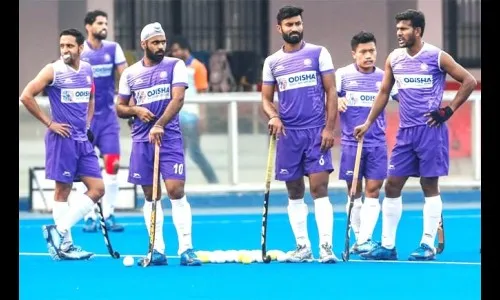 हॉकी प्रशिक्षण सुरू करण्यासाठी विनंती