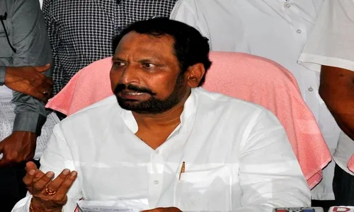 ऑटो रिक्षा, टॅक्सी चालकांना मार्गसूचीनुसारच मदत