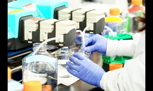 चीनकडून संशोधनाचे हॅकिंग