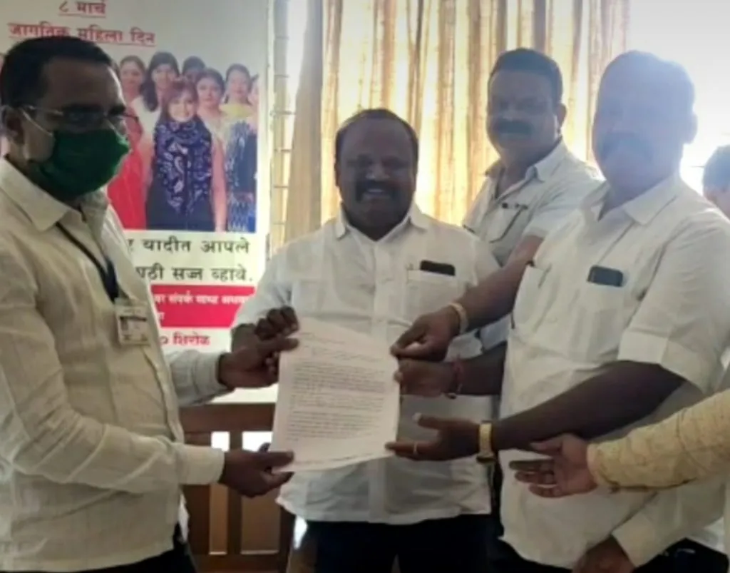 अब्दूलाट महापूर घोटाळ्याची चौकशी करुन फेरसर्व्हे करा