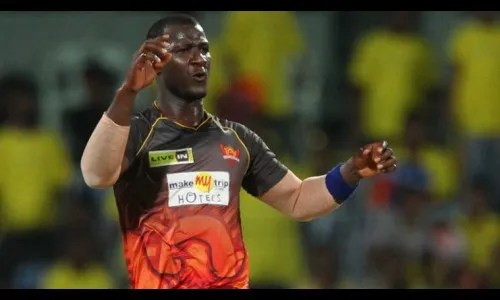 आयपीएलमध्ये खेळताना वर्णद्वेषी शेरेबाजी झाली होती : सॅमी