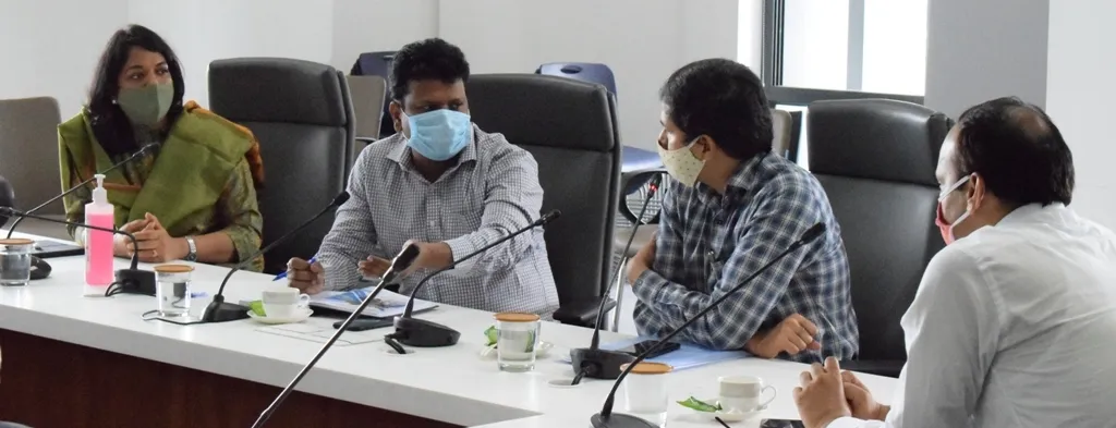 कोरोना आणि अन्य आजाराच्या रुग्णांवर वेळेत उपचार करा : नवल किशोर राम