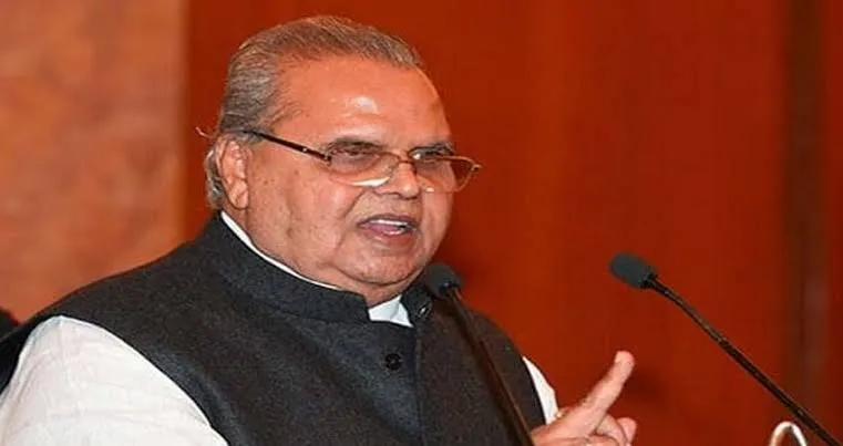 काटकसरीच्या योजना ताबडतोब हाती घ्याव्यात