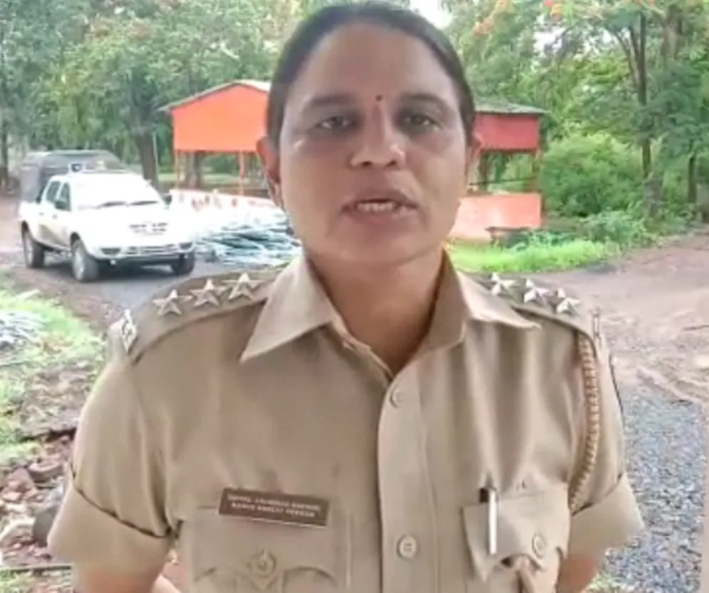 शिकारीच वन विभागाच्या जाळ्यात, 12 जणांना अटक