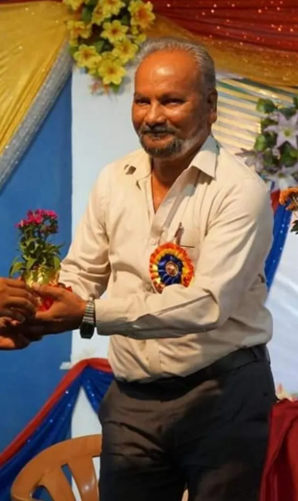 विनायक गांवस यांचे निधन