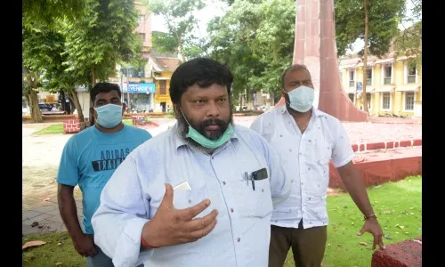 सरकारने बसमालकांना अनुदान त्वरित द्यावे