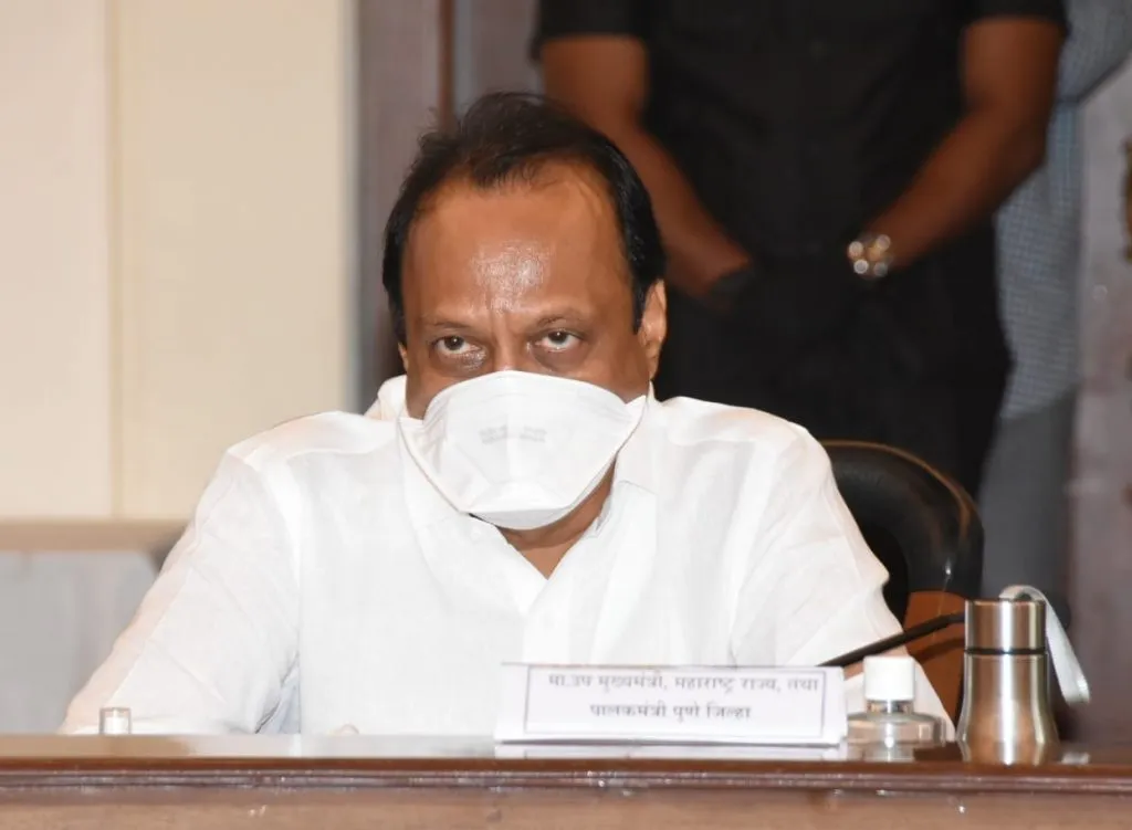 माथाडी कामगार आणि सुरक्षा रक्षकांनाही कोरोना काळात 50 लाखांचे विमा संरक्षण : अजित पवार