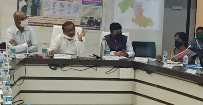 आरोग्याच्या सर्व सुविधा तत्परतेने पुरवाव्यात – आरोग्य मंत्री टोपे