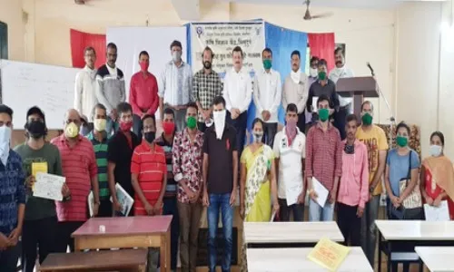 मसुरे येथील कुक्कुटपालन शिबिराला प्रतिसाद