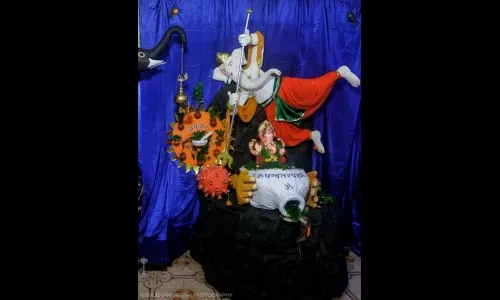 कुवारबावच्या वर्तक कुटुंबियांनी जपली इकोप्रेंडली बाप्पाची परंपरा