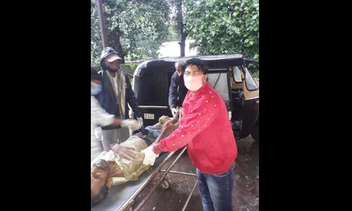 खानापुरातील ‘त्या’ मनोरुग्णाची कदंबा फाऊंडेशन सदस्यांनी घेतली दखल