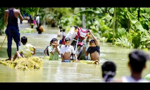 आसाम : पुरामुळे 110 जणांचा मृत्यू