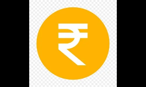 डॉलरच्या तुलनेत रुपया मजबूत