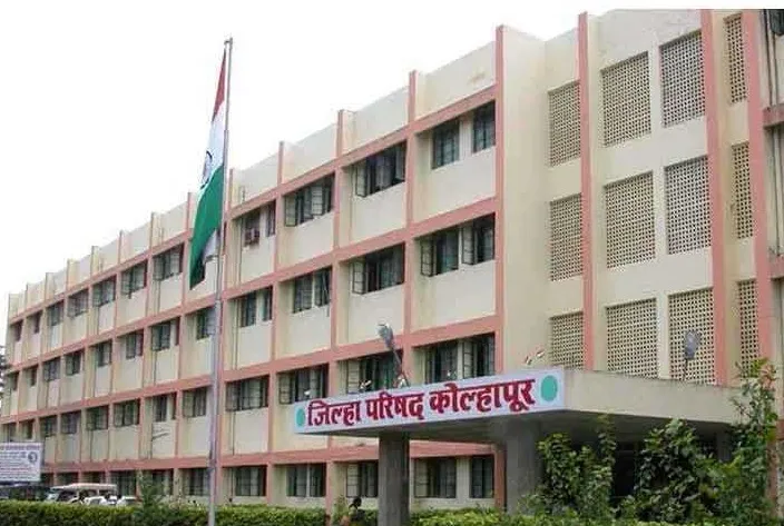 कोल्हापूर : कोरोनाग्रस्त जि. प. कर्मचाऱ्यांसाठी हेल्थफंड