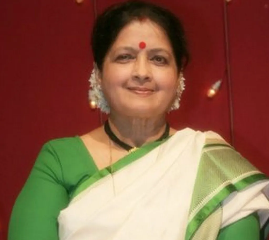 अभिनेत्री आशालता वाबगावकर यांची प्रकृती चिंताजनक