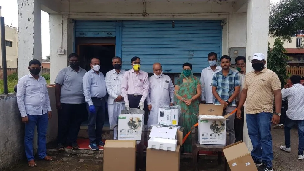 सातारा : माई चॅरिटेबल ट्रस्ट किवळ यांनी घेतले तीन ऑक्सिजन मशीन