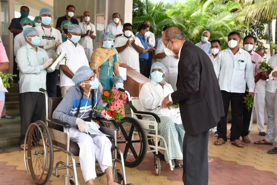 कृष्णा हॉस्पिटलमधून आत्तापर्यंत 2000 कोरोनामुक्त रूग्णांना डिस्चार्ज