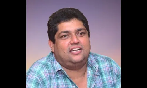 अपंग व्यक्तींकडे माणुसकीने पाहावे