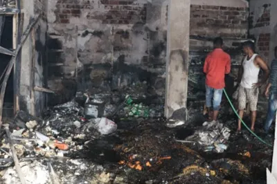 कोल्हापूर : सेनापती कापशीतील ‘कापशी बझार’ला आग