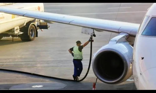 विमान इंधन दर जैसे थे राहणार