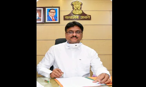 कोरोनाचा फैलाव मंदावला, मात्र खबरदारी बाळगा!