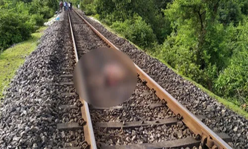 रेल्वे खाली आत्महत्या केलेल्या अनोळखीची ओळख पटली