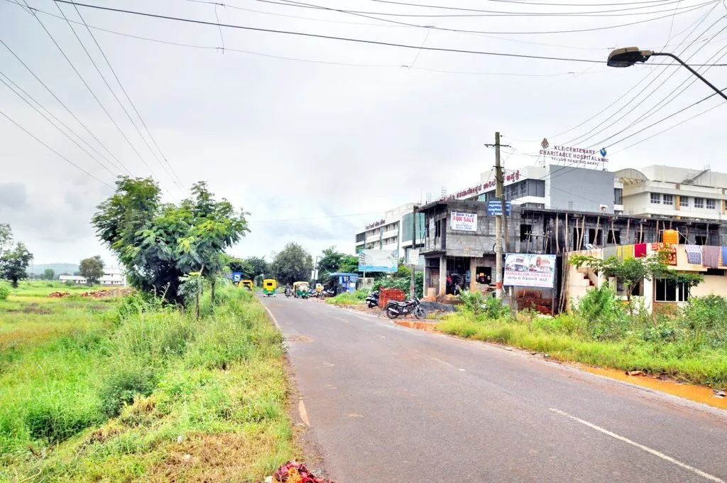 शहराच्या दक्षिण-पश्चिम भागात वडगाव शिवार अव्वल