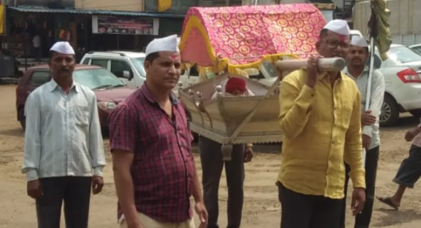 सांगरुळ येथे श्री ज्योतिर्लिंग नवरात्रोत्सव शासन आदेशाप्रमाणे