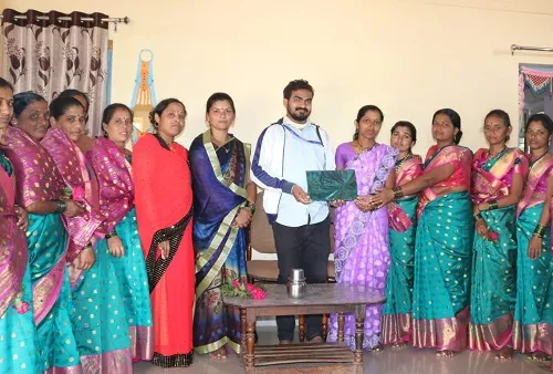 कोल्हापूर : बचत गटांना पाठबळाची गरज