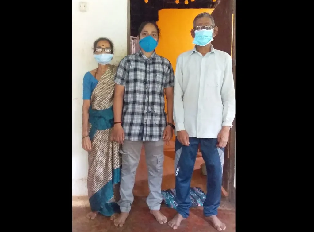 म्हलारीमळ कोडली तिस्क येथील दिव्यांग दाम्पत्यांना पंचायतीची नोटीस