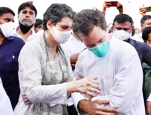 राहुल-प्रियंकाची धाव; प्रशासनाकडून अटकाव