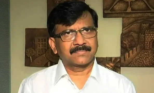 सध्या देशात दोनच राज्यात राज्यपाल आहेत : संजय राऊतांचा टोला