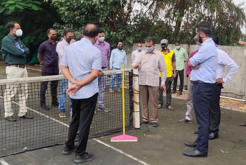 सातारा : पालकमंत्र्यांकडून श्रीमंत छत्रपती शाहु क्रीडा संकुलाची पहाणी