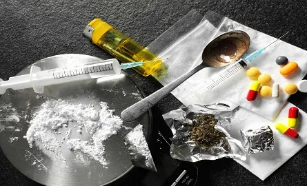 बेंगळूर : सीसीबीकडून आणखी एका ड्रग तस्कराला अटक