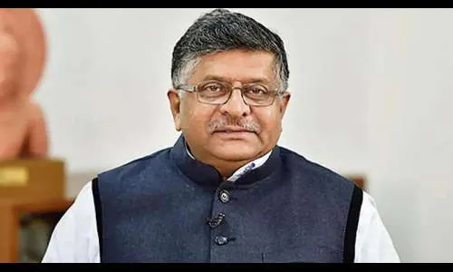 हेलिकॉप्टर अपघातातून रविशंकर प्रसाद बचावले