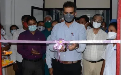 सातारा : स्व. क्रांतीसिंह नाना पाटील रुग्णालयात तिसऱ्या आयसीयु कक्षाचे जिल्हाधिकाऱ्यांच्या हस्ते लोकार्पण