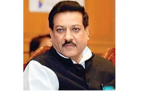 लोकशाहीसाठी RSS चा नव्हे सर्वमान्य उमेदवार विजयी करा : पृथ्वीराज चव्हाण